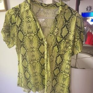 NWT DNA COUTURE Snake Print Button Dwn Short Sleeve Silk Blouse Lt Yellow Size M